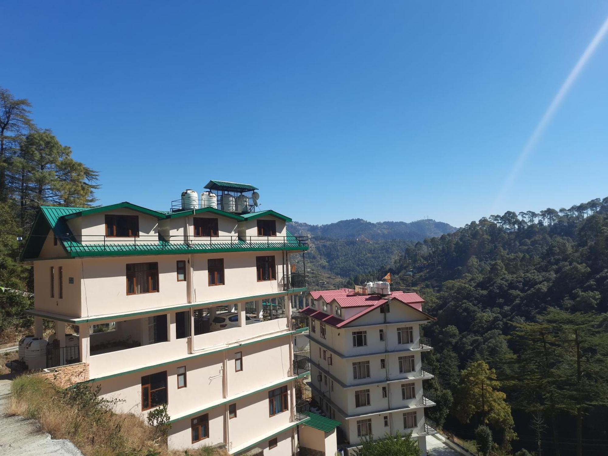 Appartamento Aagaman Woods Shimla Esterno foto