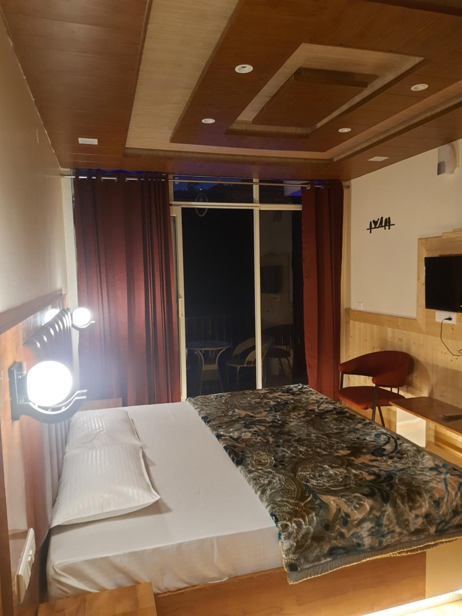 Appartamento Aagaman Woods Shimla Esterno foto